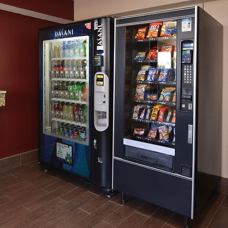 Red Roof Inn Champaign - University Екстер'єр фото