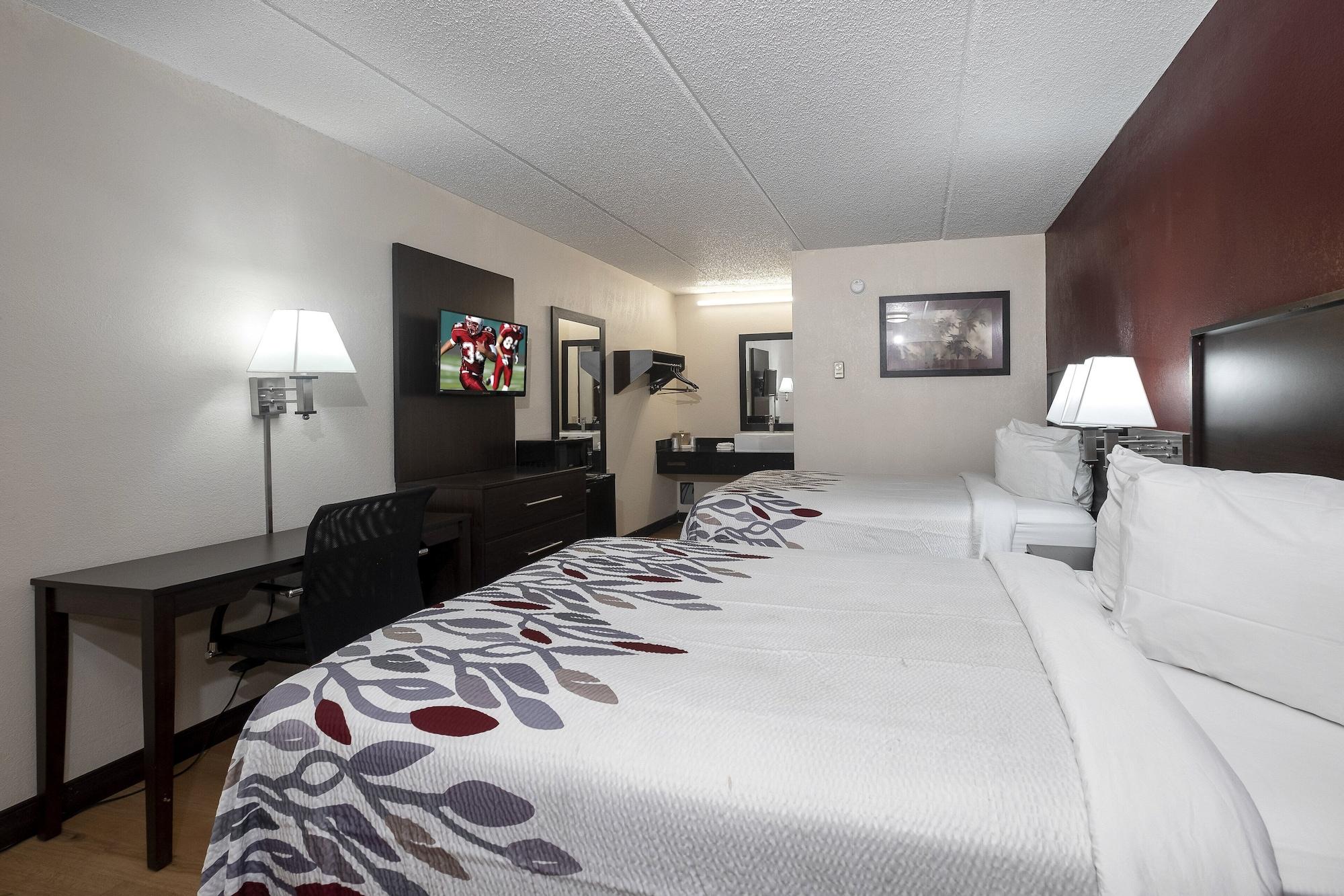 Red Roof Inn Champaign - University Екстер'єр фото