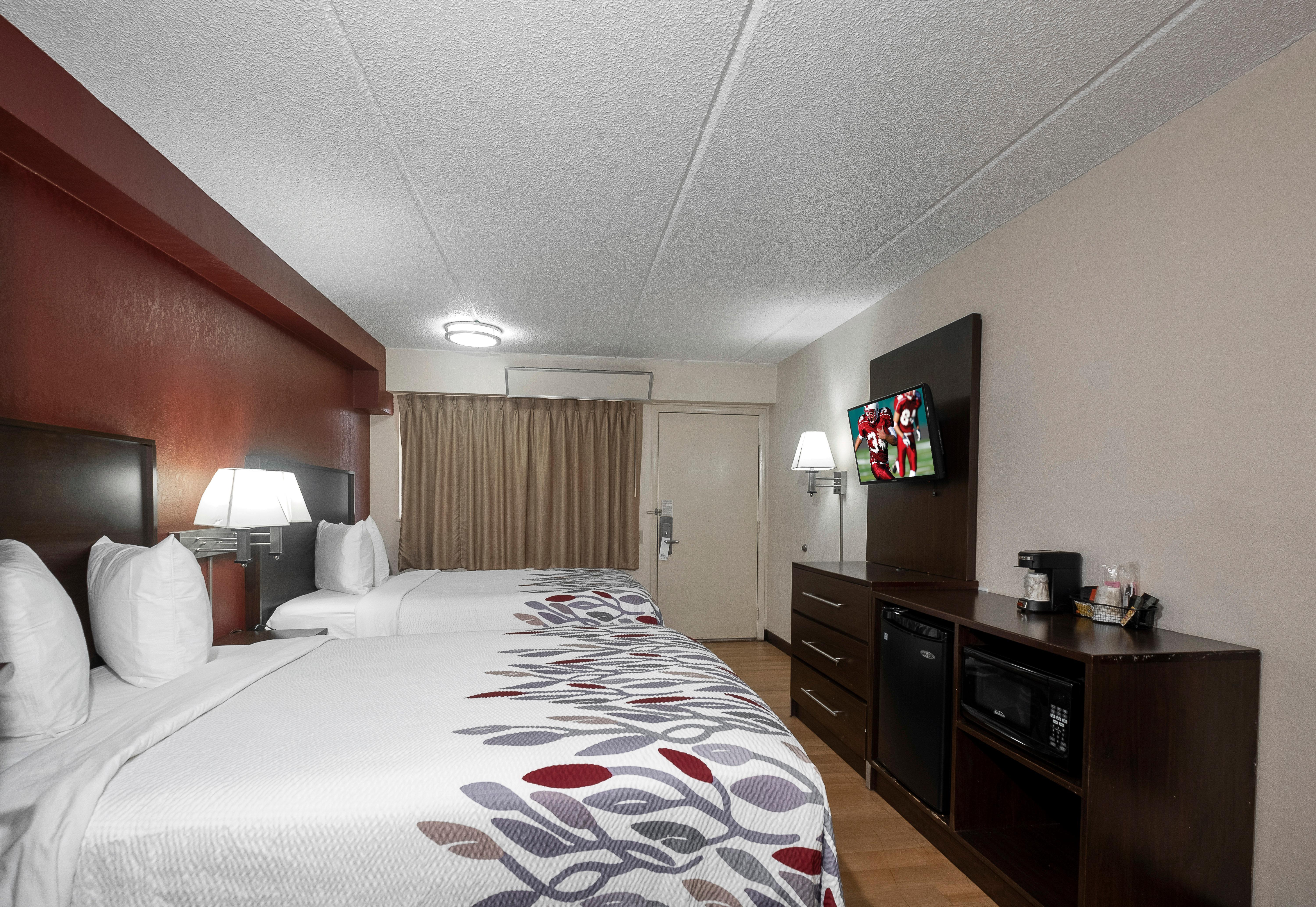 Red Roof Inn Champaign - University Екстер'єр фото
