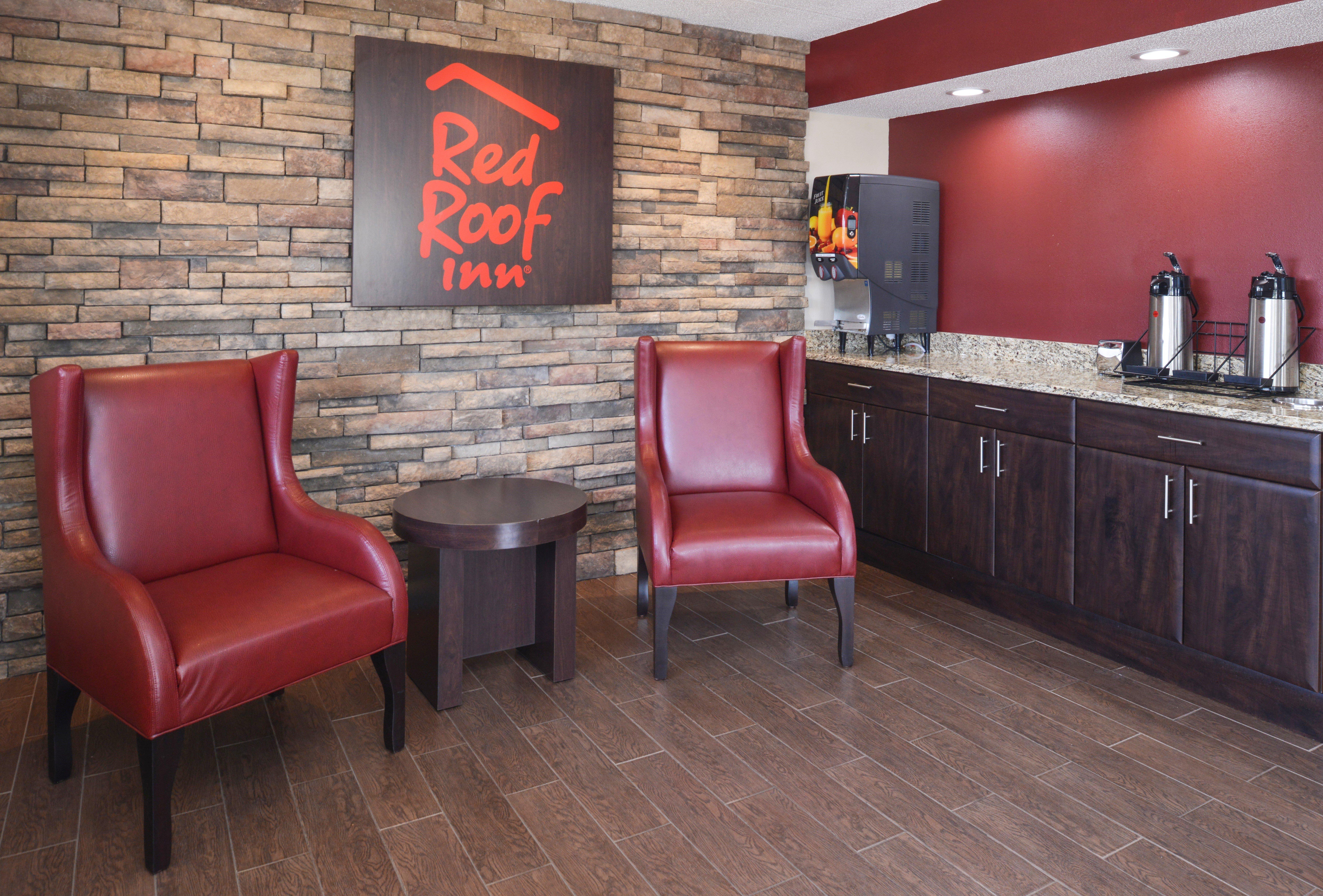 Red Roof Inn Champaign - University Екстер'єр фото